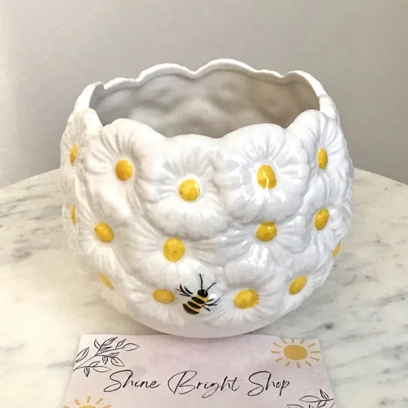 Anthropologie Flower Pot Vase Planter Handpainted Stoneware Daisy New With Tag - Picture 3 of 7